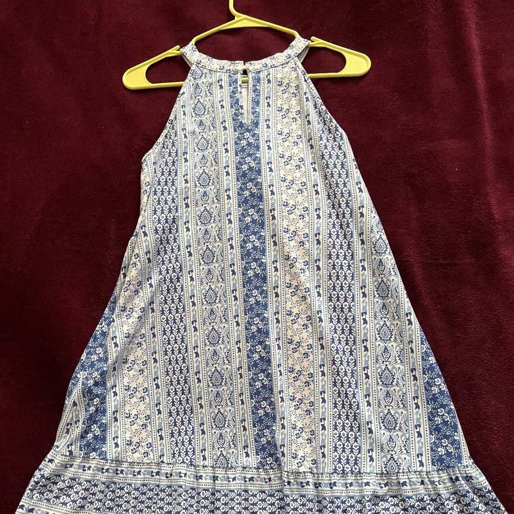 Loft size M blue and white floral ruffle tank dress
